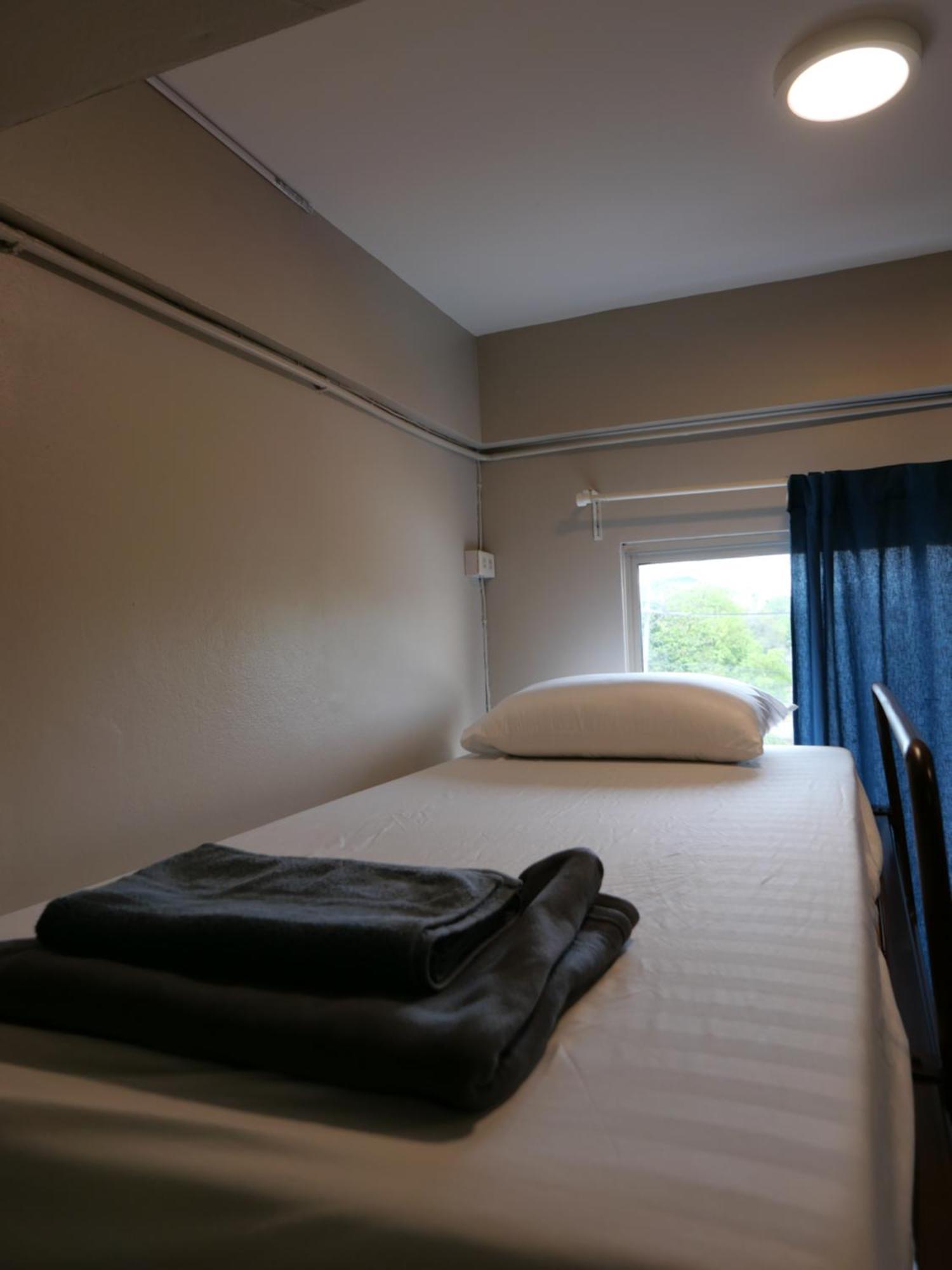 Films House Hostel Bangsaen Esterno foto